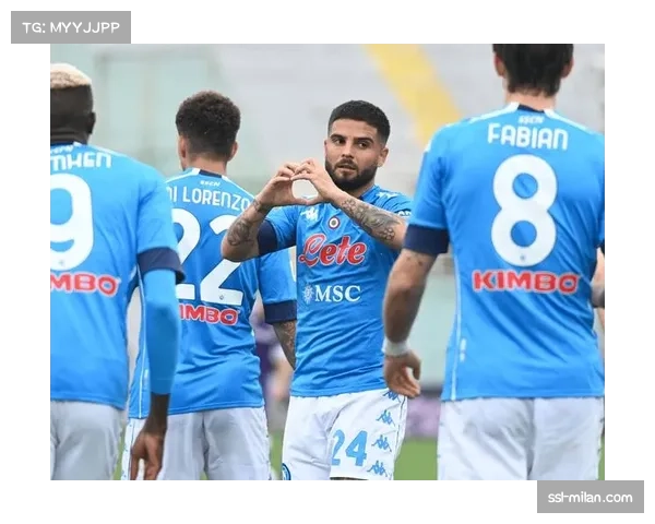 那不勒斯中场安古伊萨跑动范围大 覆盖两个禁区